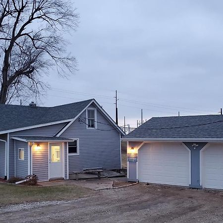 The Lost Gem.... A Little Bit Country Oskaloosa Exterior foto